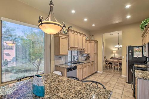 Homey Gold Canyon Abode And Community Amenities