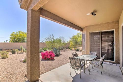 Homey Gold Canyon Abode And Community Amenities