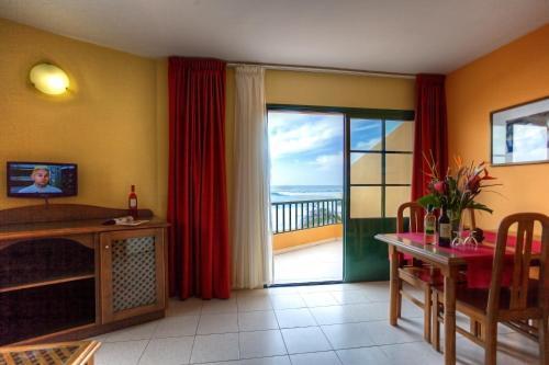 Apartamentos Complejo Las Tres Palmeras