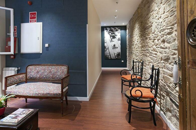 Hostal Montes Pensi�n Boutique
