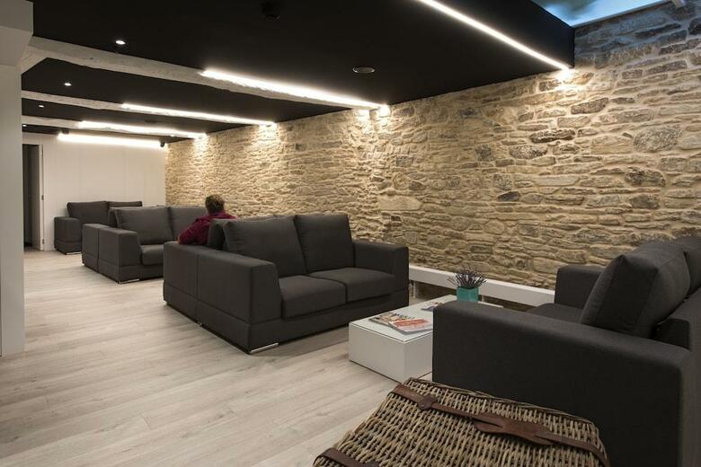 Hostal Montes Pensi�n Boutique