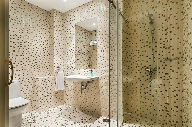 Hostal Montes Pensi�n Boutique