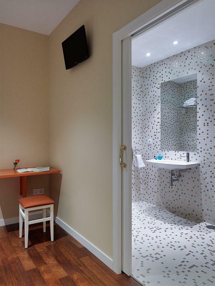 Hostal Montes Pensi�n Boutique