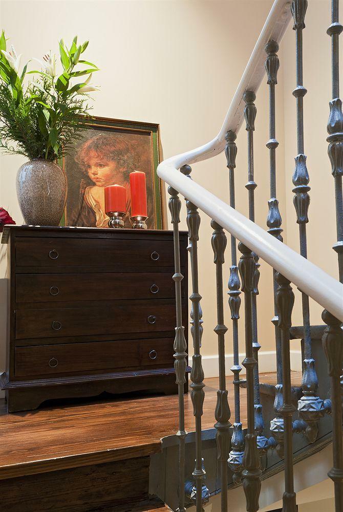 Hostal Montes Pensi�n Boutique