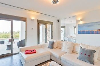 Villa Neus