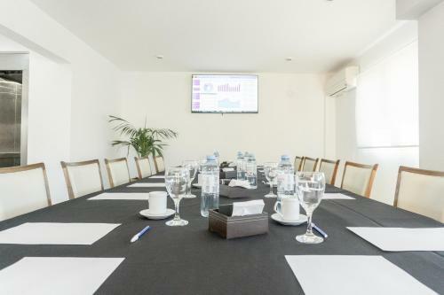 Mediterraneo Hotel Y Spa