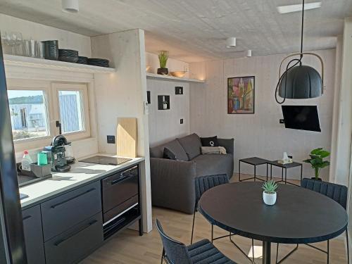 Buqez Resort, Vila 51
