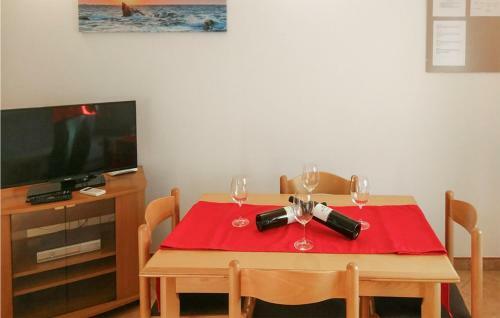 Beautiful Apartment In Galizana With 1 Bedrooms
