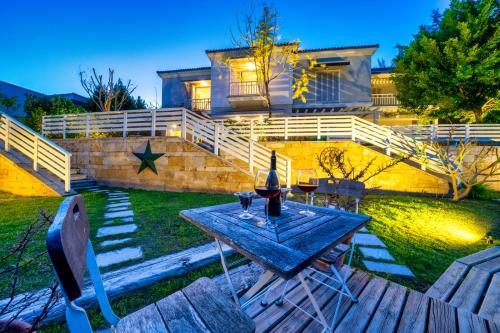 Portville Canal Side Villas 66 (3br)