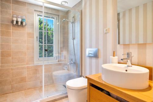 Portville Canal Side Villas 66 (3br)