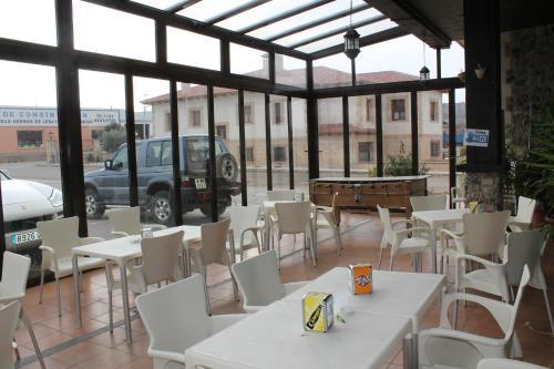 Hostal Caba�as