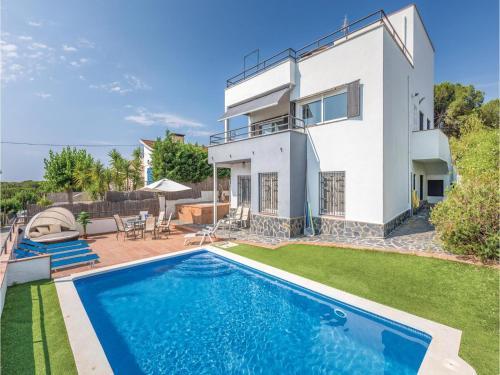 Holiday Home Sant Pol De Mar 5