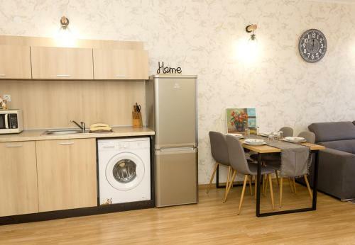 Apartamento Bright 1-bedroom Flat With Balcony In Golden Sands