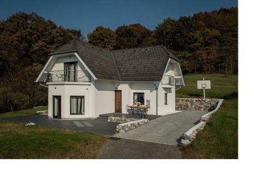 Villa Juraj