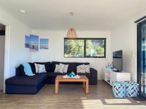 Bella Blue - Scamander River Stay