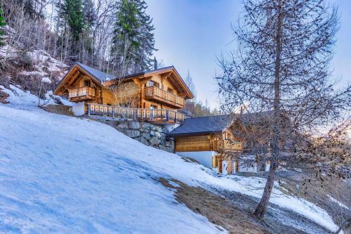 Groot 10 Pers Ski-in Chalet Met Openhaard En Garage