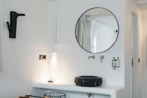 She Mykonos - Luxury Apartments