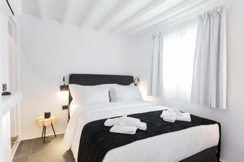 She Mykonos - Luxury Apartments