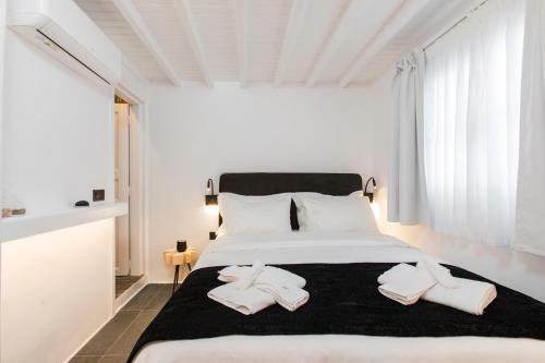 She Mykonos - Luxury Apartments