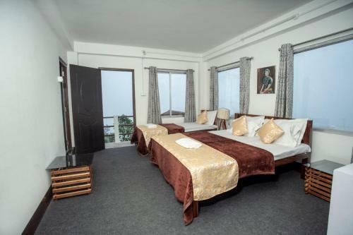 Lasaya Farmstay