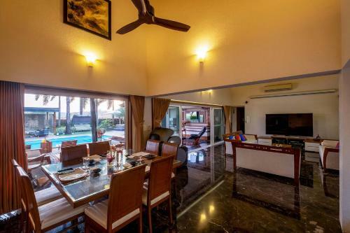 Villa Stayvista At Ivory & Stone