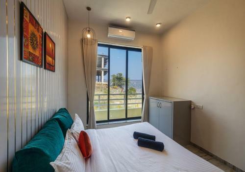Villa Saffronstays Sky Abode