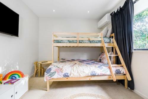 A Perfect Stay - Tallow Creek House