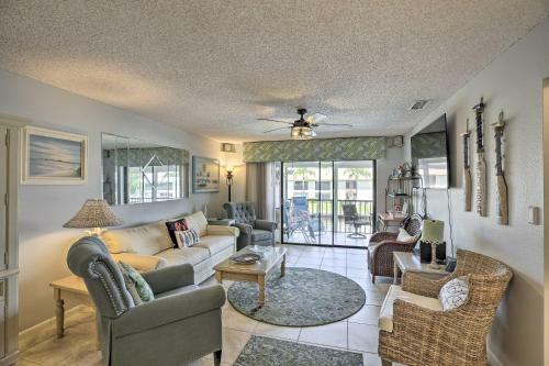 Apartamento Central Cape Coral Condo With Community Pool!