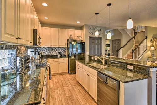 Luxury Davenport Villa 20 Mins To Disney With Pool!