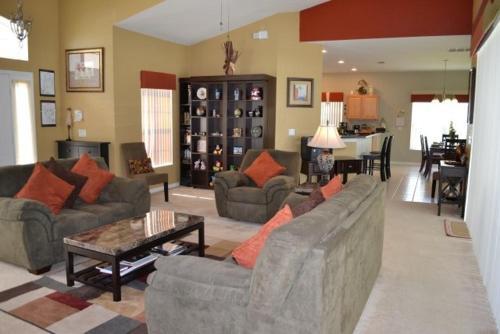 Julie's West Haven Villa Home