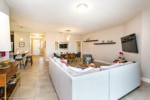 Sun Sational 5 Bedroom Solterra Luxury Villa Villa