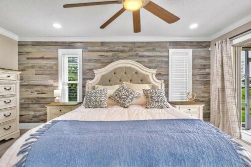 Fleming Ct Pool Home - Palm Coast
