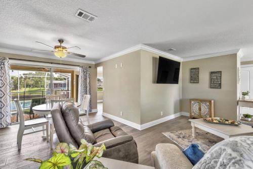 Fleming Ct Pool Home - Palm Coast