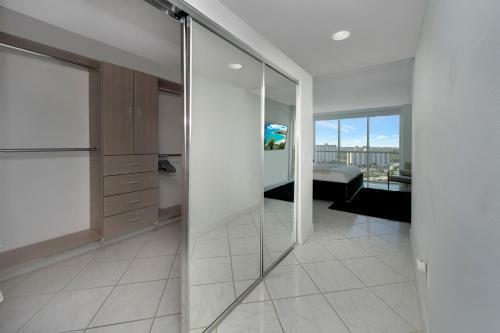 Luxury 4 Beds Apartment In Sunny Isles Island