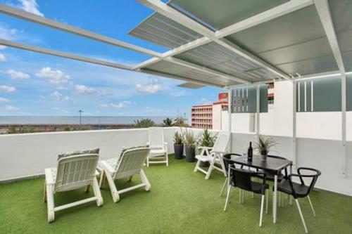Beautiful 1-bed Apartment In Playa San Juan
