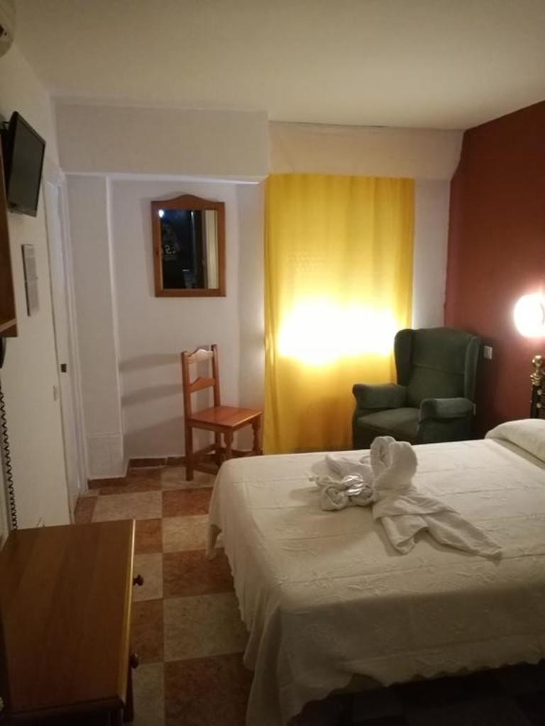 Hostal Virgen Del Rocio II