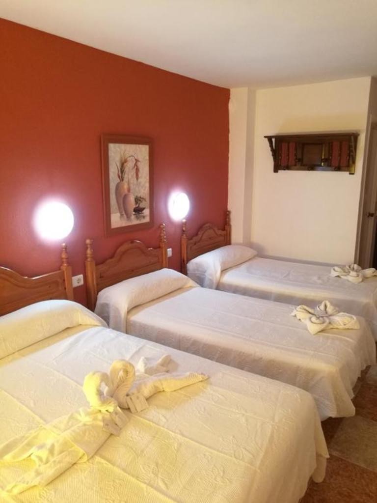 Hostal Virgen Del Rocio II