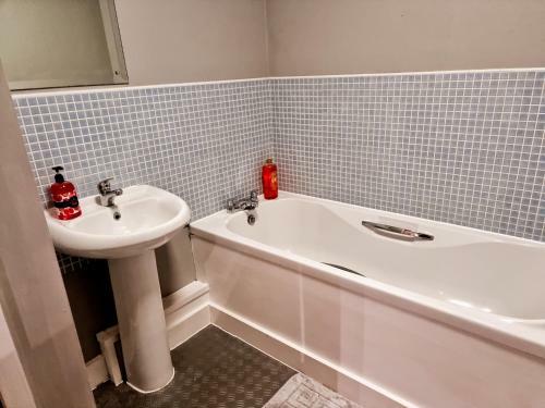 City View 2-bed Apartment In Manchester