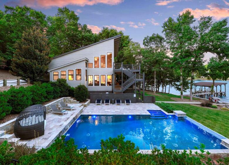 Lake Norman Getaway By Stay Lake Norman