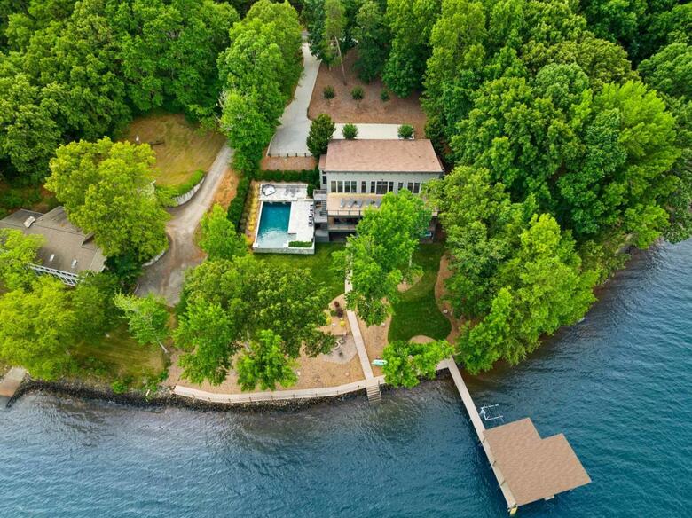 Lake Norman Getaway By Stay Lake Norman
