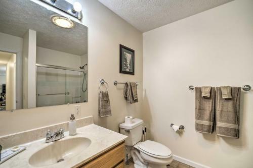 Family-friendly Waynesville Home With Fire Pit!