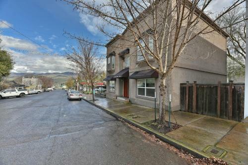 Apartamento 230 4th Street