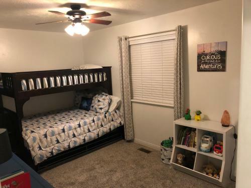 Row-end 3 Bedroom Townhome