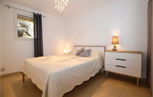 Awesome Apartment In Propriano With 1 Bedrooms