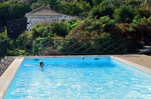 Corral De Payo Casita Blanca