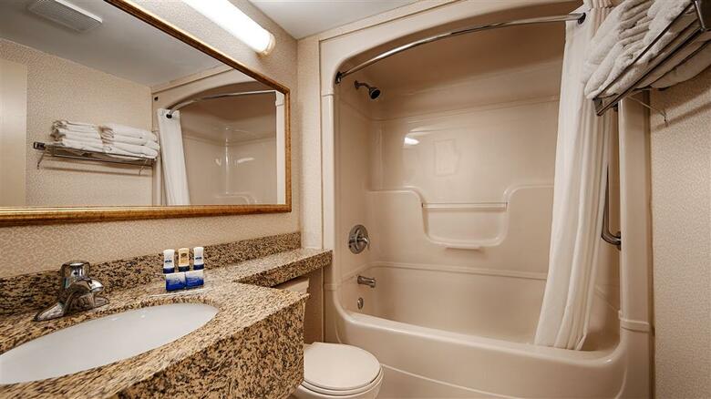 Hotel Comfort Inn Kitchener - Standard Cb