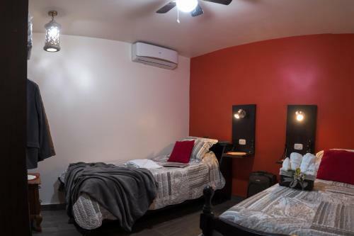 Bed & Breakfast Alice Y Juancito Boutique Hotel