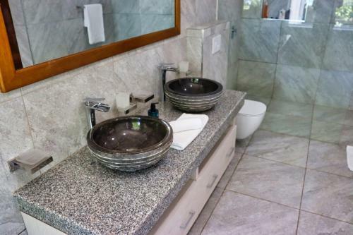 Hotel Searenity Beach Villa
