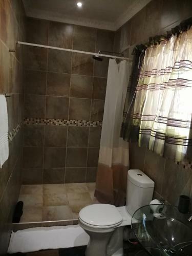 Hotel 24 Onvrey 3 Star Guest House