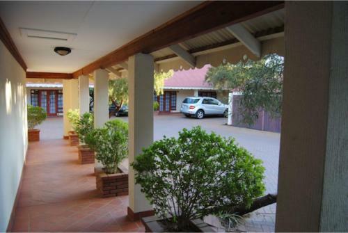 Hostal Oakwood Lodge